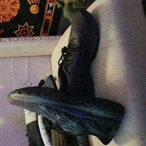 ASICS Nimbus 22 Mens size 16 BRAND NEW, WORN ONCE TO FIT, too big for me to wear
